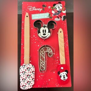 Disney Christmas Mickey Mouse Spatula & Cookie Cutter Set